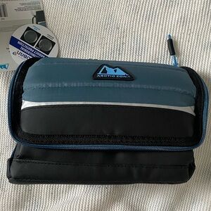 Arctic zone collapsible cooler